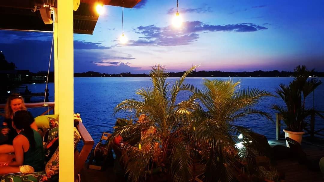 Hostel Mamallena Bocas Del Toro (Adults Only) Exteriér fotografie